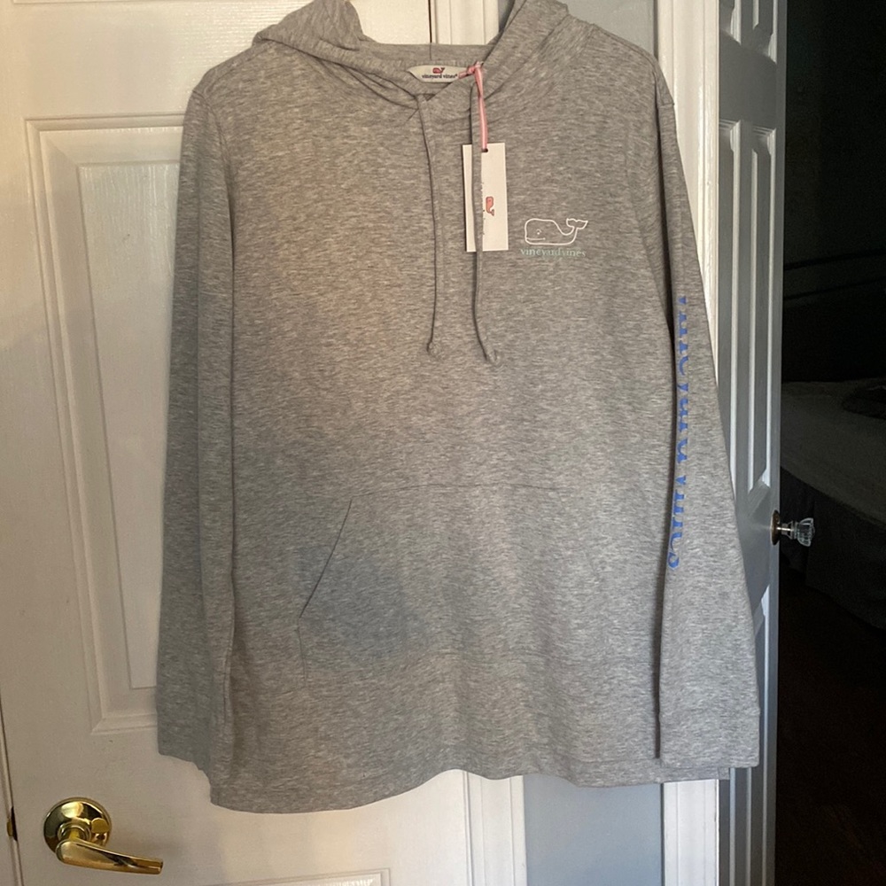 NWT woman’s Vinyard Vines Sweatshirt